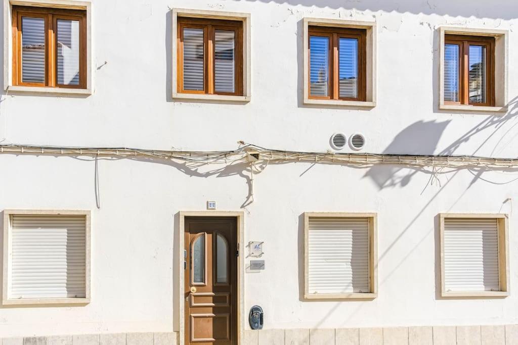 Summer Breeze Apartment, In The Historic Centre Of ラゴス エクステリア 写真