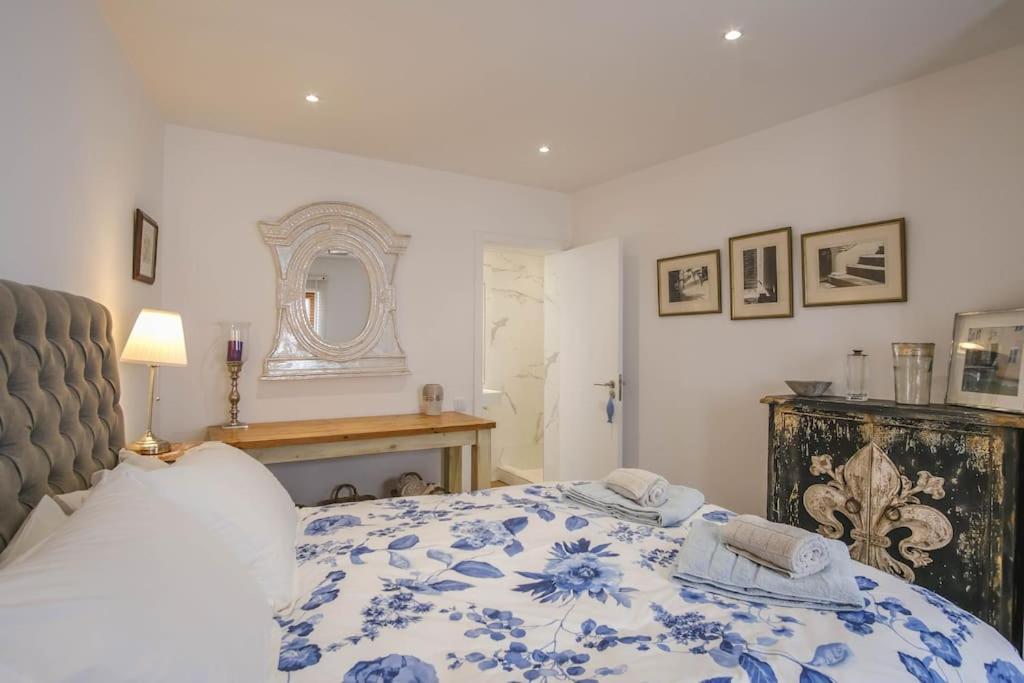 Summer Breeze Apartment, In The Historic Centre Of ラゴス エクステリア 写真