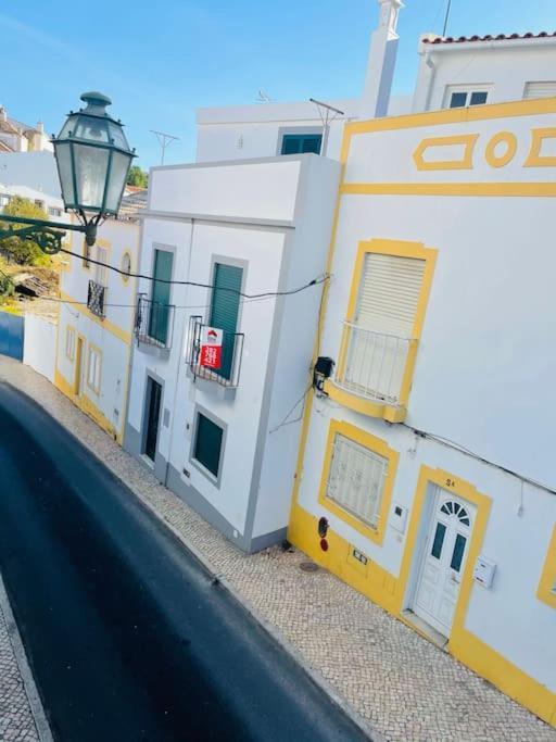 Summer Breeze Apartment, In The Historic Centre Of ラゴス エクステリア 写真
